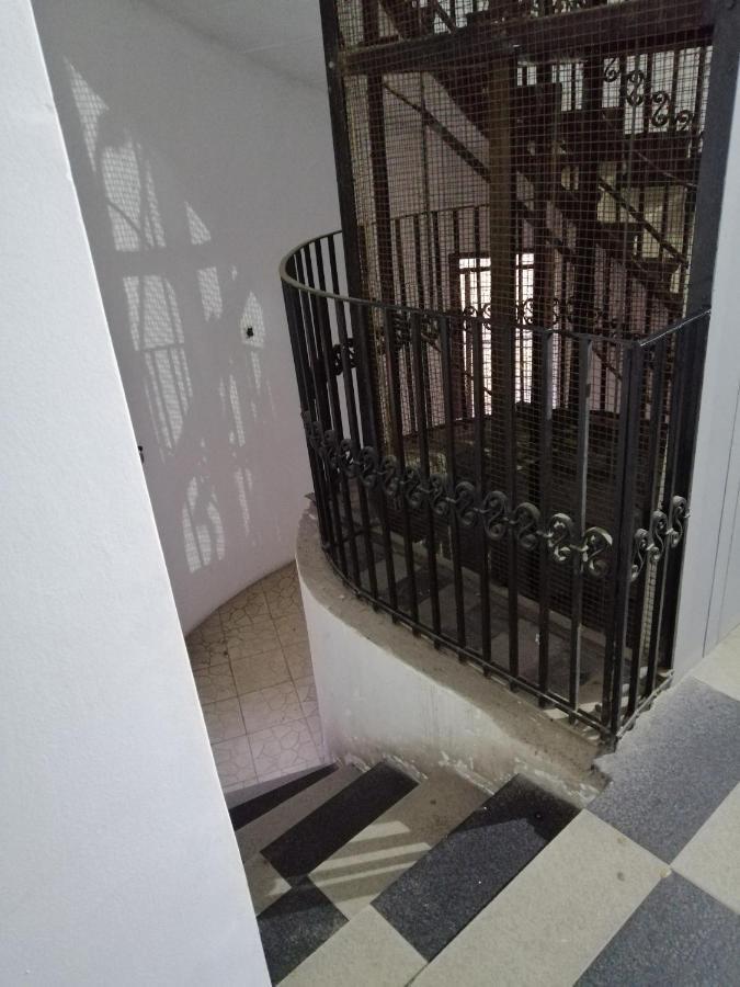 Studio Apartman KOCKA Belgrado Exterior foto